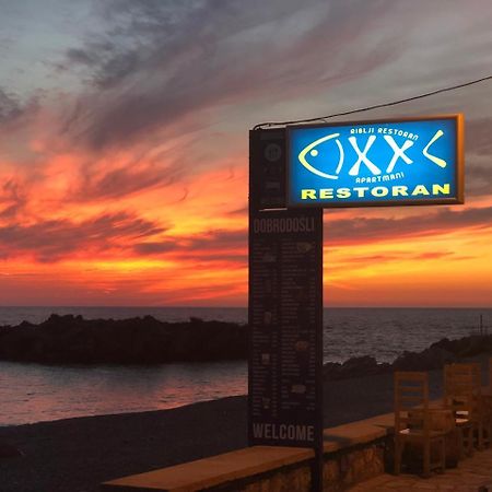 Apart Hotel Xxl Lux 도브라 보다 외부 사진