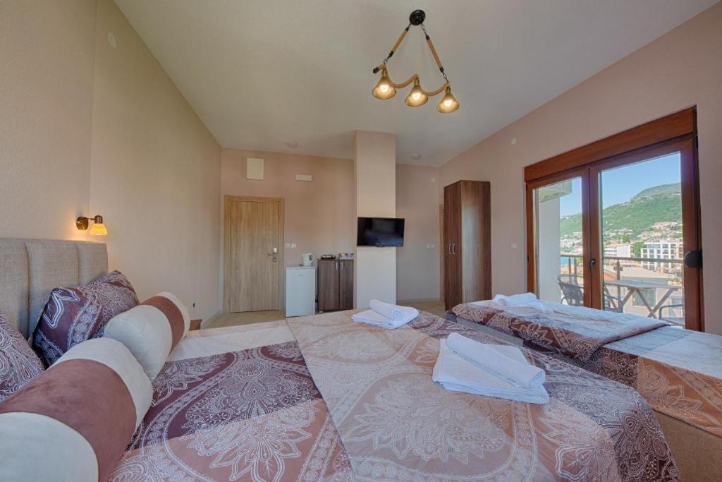 Apart Hotel Xxl Lux 도브라 보다 외부 사진