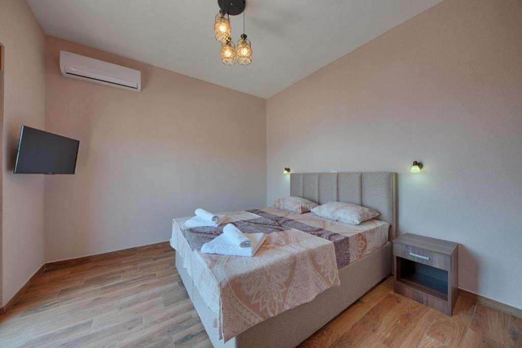 Apart Hotel Xxl Lux 도브라 보다 외부 사진