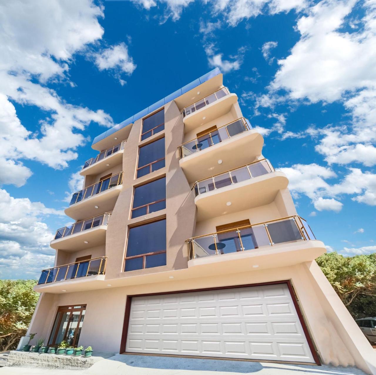 Apart Hotel Xxl Lux 도브라 보다 외부 사진